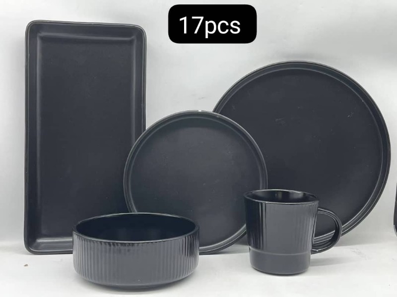 Black Matte Ceramic Dinnerware Set 17pcs